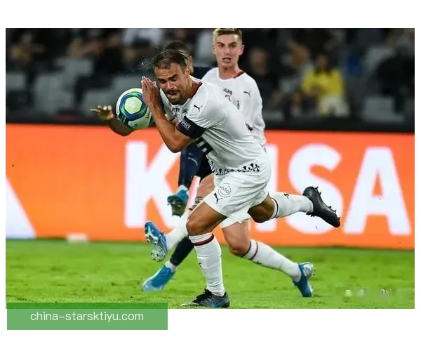 海瑟执教雷恩曾获法甲最佳教练 海瑟执教雷恩曾获法甲最佳教练