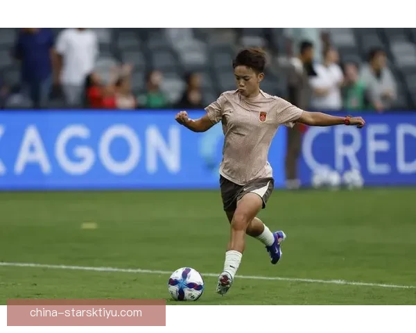中国女足2-0卫冕开门红 留洋球员成焦点 中国女足2-0卫冕开门红 留洋球员成焦点